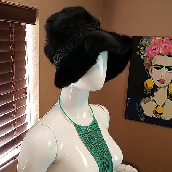1950s real blackglama mink hat. - Picture 1 of 8